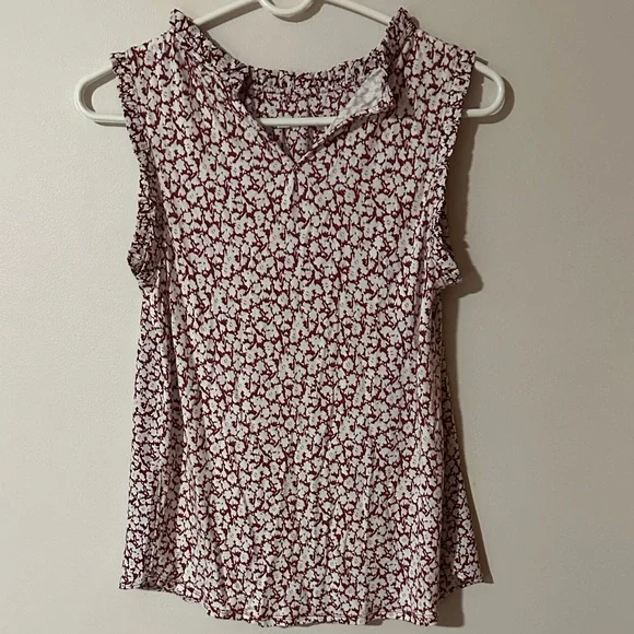 LOFT Sleeveless Floral Blouse - Black and White - Picture 2 of 9